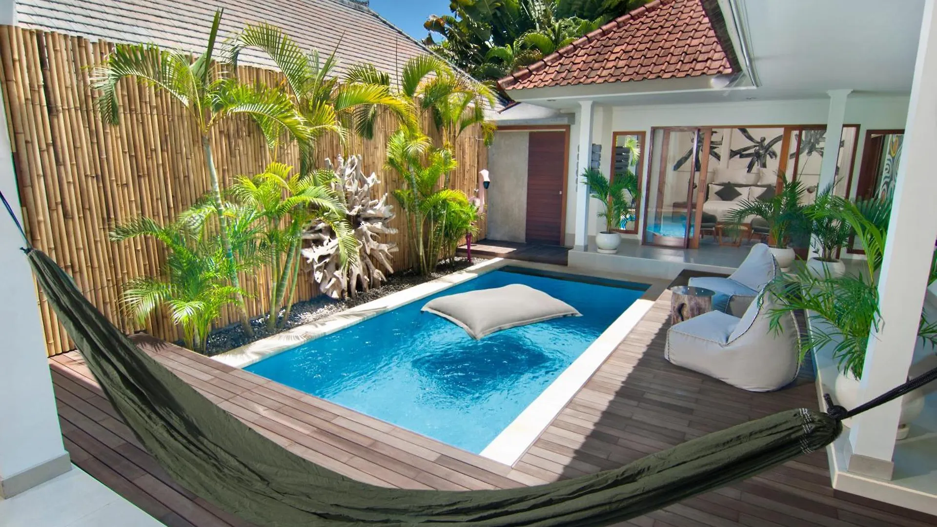 3Br Villa Kita - Minggu Villas Seminyak Indonesia